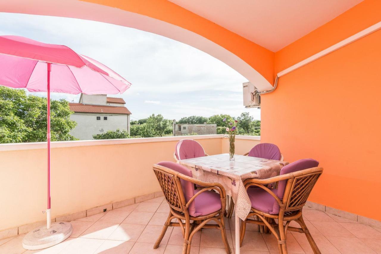 Apartmani Albi Zaton  Buitenkant foto