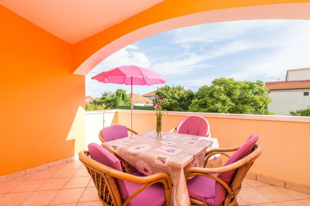 Apartmani Albi Zaton  Buitenkant foto