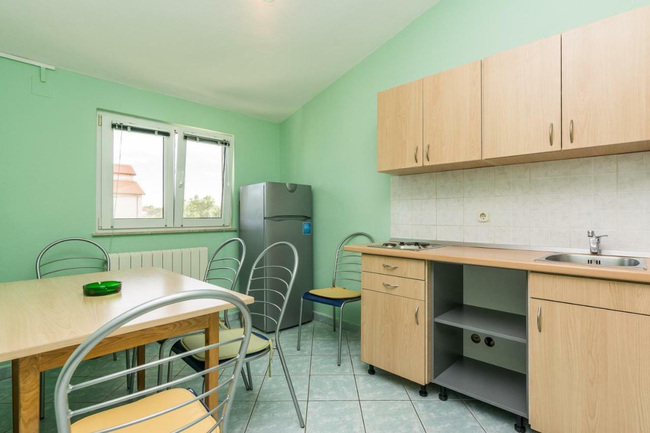 Apartmani Albi Zaton  Buitenkant foto