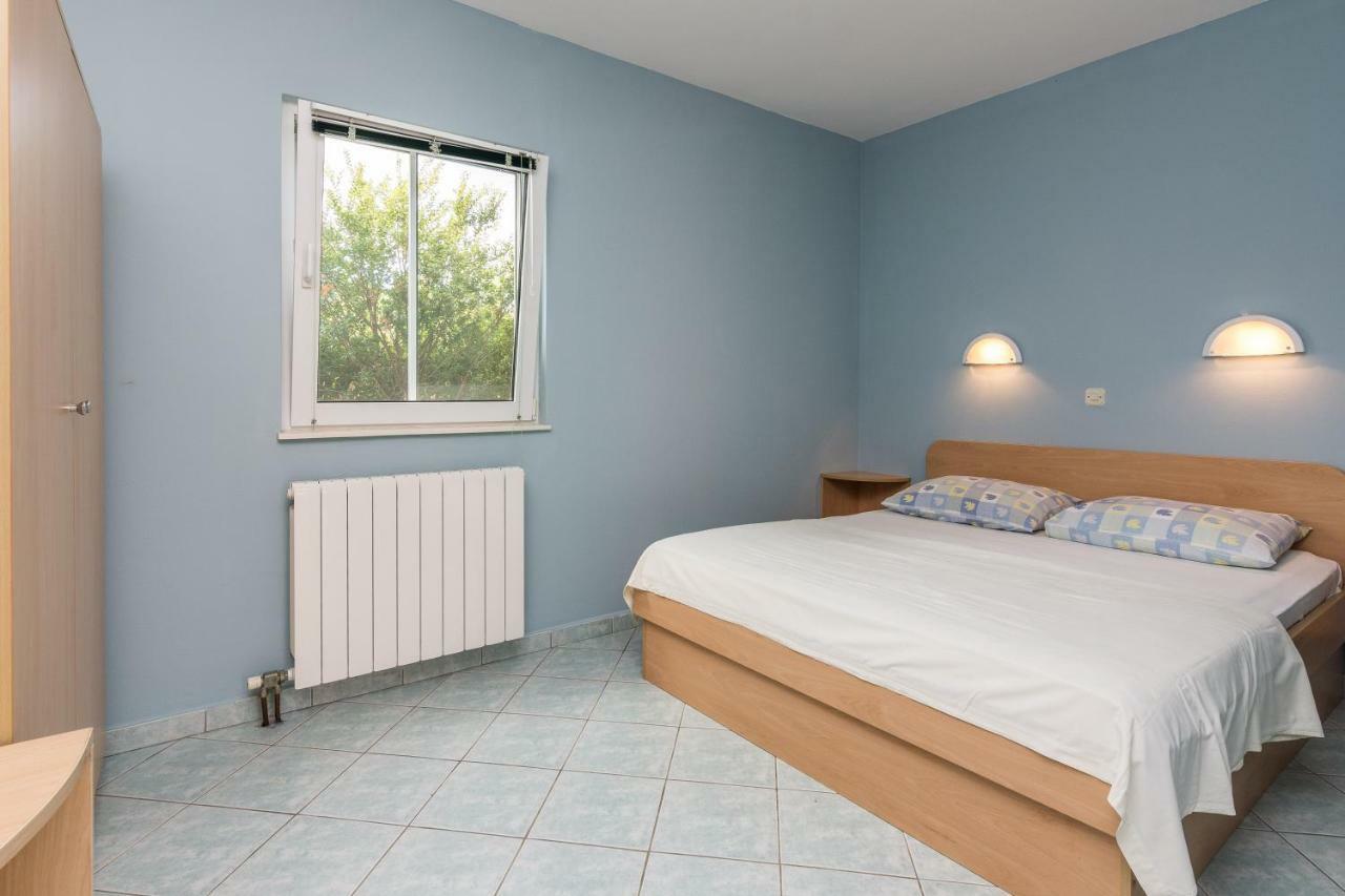 Apartmani Albi Zaton  Buitenkant foto