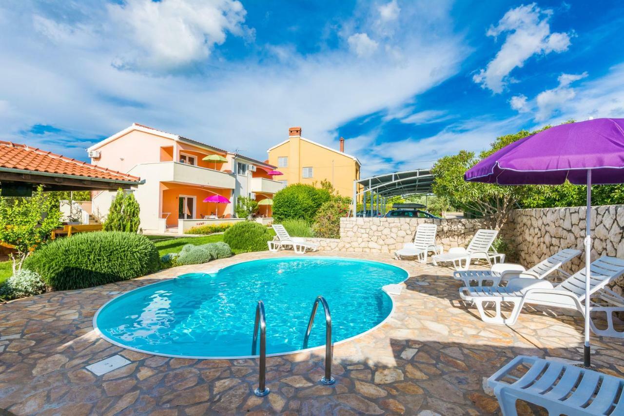 Apartmani Albi Zaton  Buitenkant foto