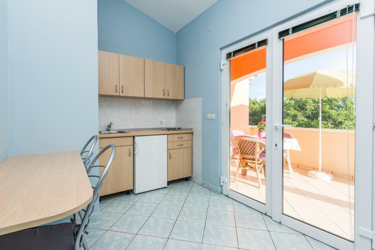 Apartmani Albi Zaton  Buitenkant foto
